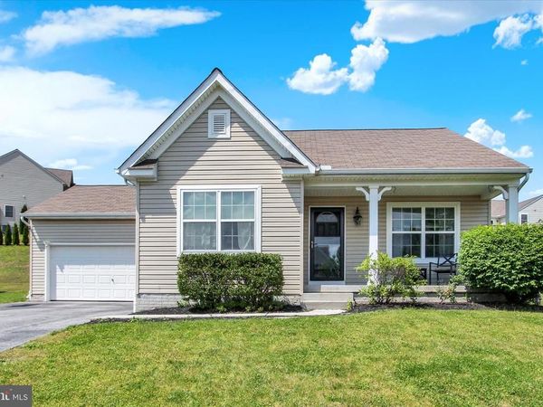 109 W IMPERIAL DRIVE , ASPERS, PA 17304