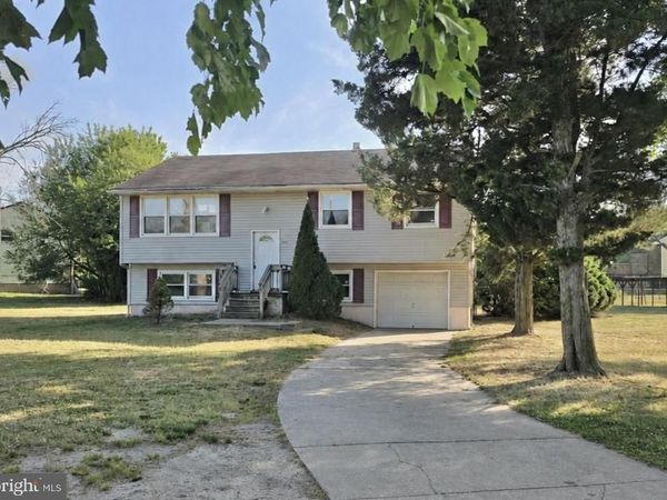 2020 S UNION ROAD , VINELAND, NJ 08361