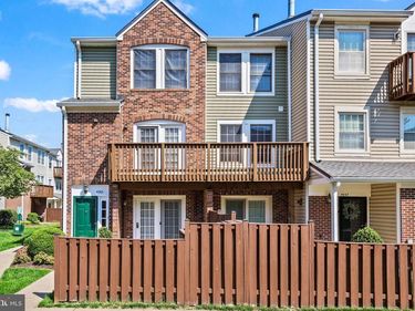 4045 CHETHAM WAY , WOODBRIDGE, VA 22192