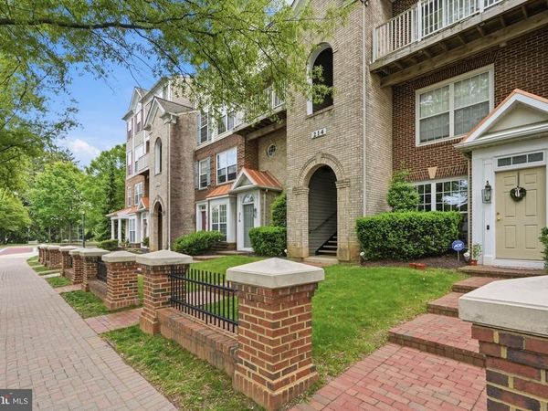 214 D FALLSGROVE BOULEVARD, Unit 12, ROCKVILLE, MD 20850