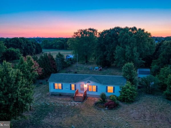 6195 WATSON ROAD, LAUREL, DE 19956