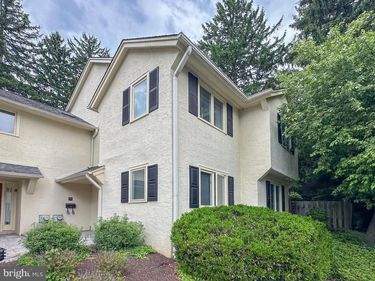 116 MONTROSE AVENUE, Unit D, BRYN MAWR, PA 19010