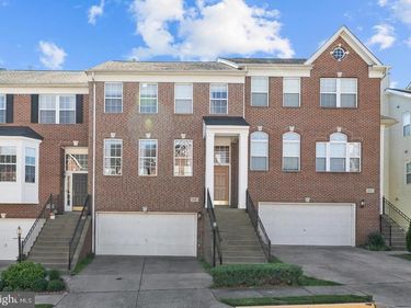 836 REVELSTORE TERRACE NE , LEESBURG, VA 20176