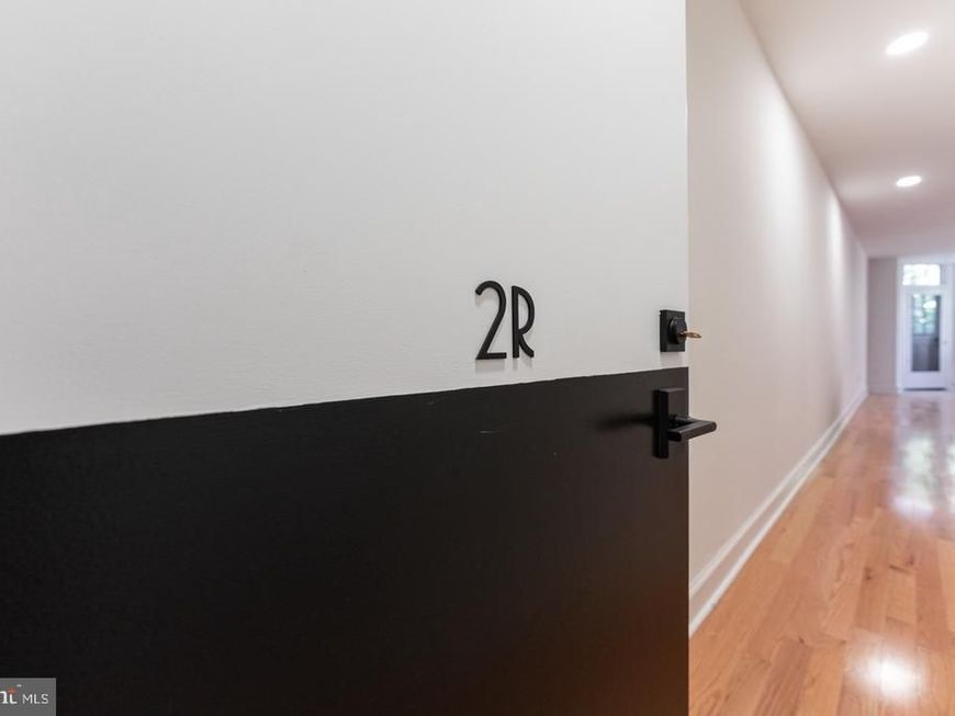 2118 Spruce Street , Unit 2R, Philadelphia, PA 19103 Main Photo