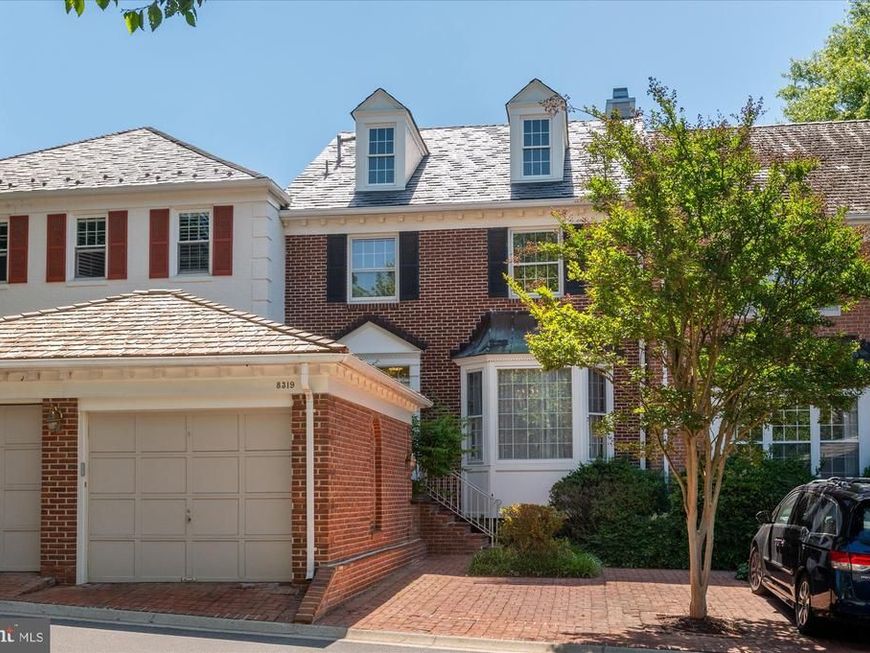8319 Rising Ridge Way, Bethesda, MD 20817 Main Photo