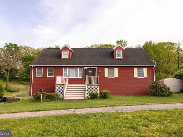 3737 CANTERBURY ROAD , HARRISBURG, PA 17109