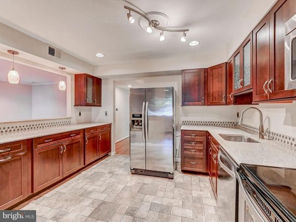 3 MULLINGAR COURT , Unit 101, LUTHERVILLE TIMONIUM, MD 21093