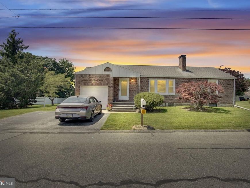 2776 Clear Springs Boulevard , York, PA 17406 Main Photo