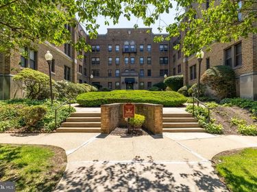 900 VALLEY ROAD, Unit A202, MELROSE PARK, PA 19027