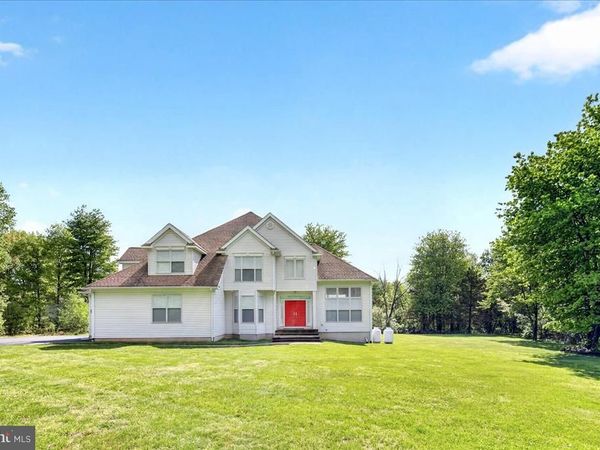 16 WILSON ROAD , LAMBERTVILLE, NJ 08530