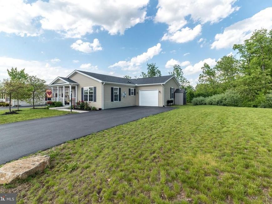 11 Tern Court, Bechtelsville, PA 19505 Main Photo