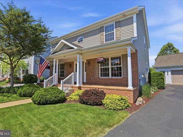 533 THORNBERRY LANE, LITITZ, PA 17543