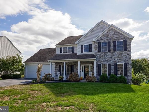 119 JULIA LANE , MANHEIM, PA 17545