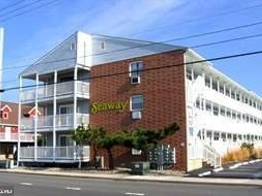 17 72nd Street, Unit 21, Ocean City, MD 21842 Main Photo