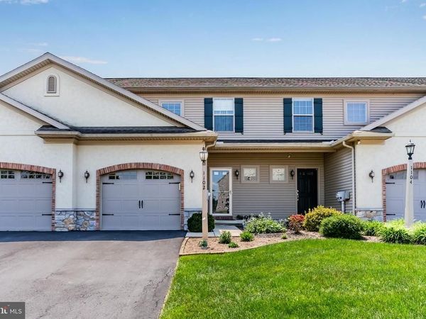 1102 DAY STAR DRIVE, HARRISBURG, PA 17111