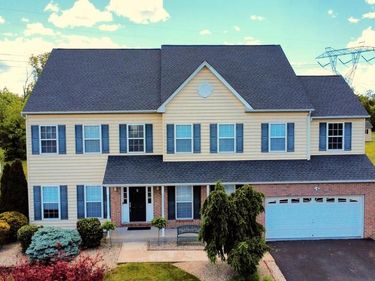 5 CAMELOT WAY, HARLEYSVILLE, PA 19438