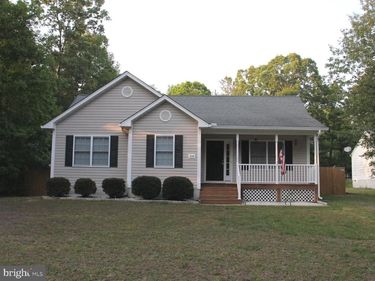 634 CLOVER HILL DRIVE, RUTHER GLEN, VA 22546