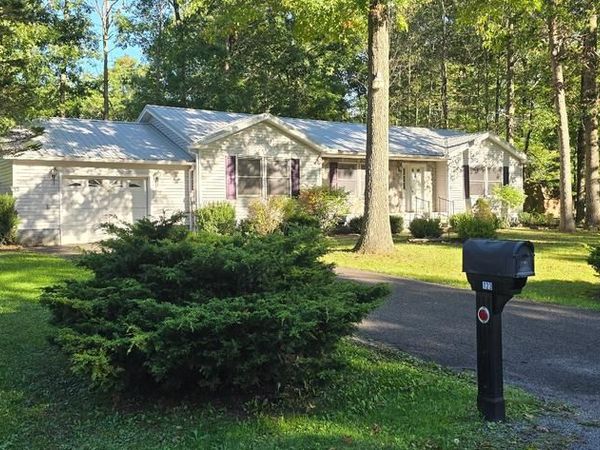 123 B STREET, MOUNTAIN LAKE PARK, MD 21550