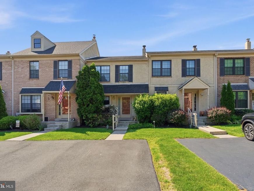 538 Canterbury Road, West Norriton, PA 19403 Main Photo