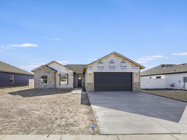 2010 Regan St, Jerome, ID 83338