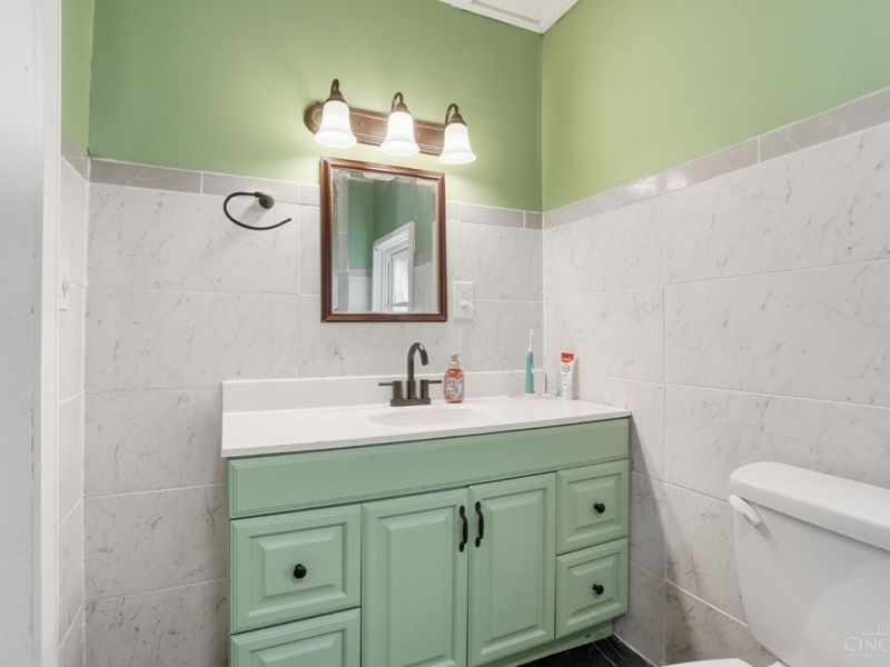 2238 Flora Street, Cincinnati, OH 45219 Photo 13