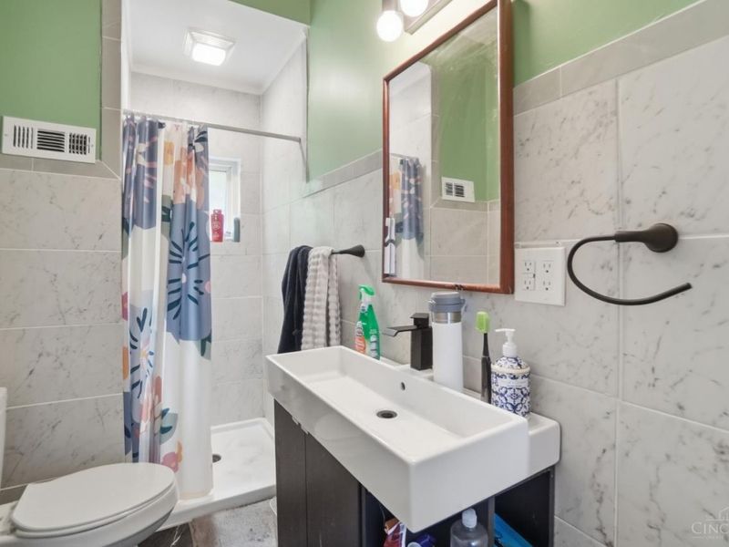 2238 Flora Street, Cincinnati, OH 45219 Photo 26