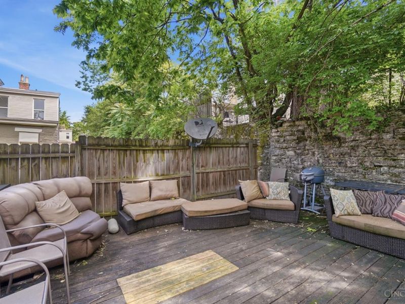 2238 Flora Street, Cincinnati, OH 45219 Photo 39