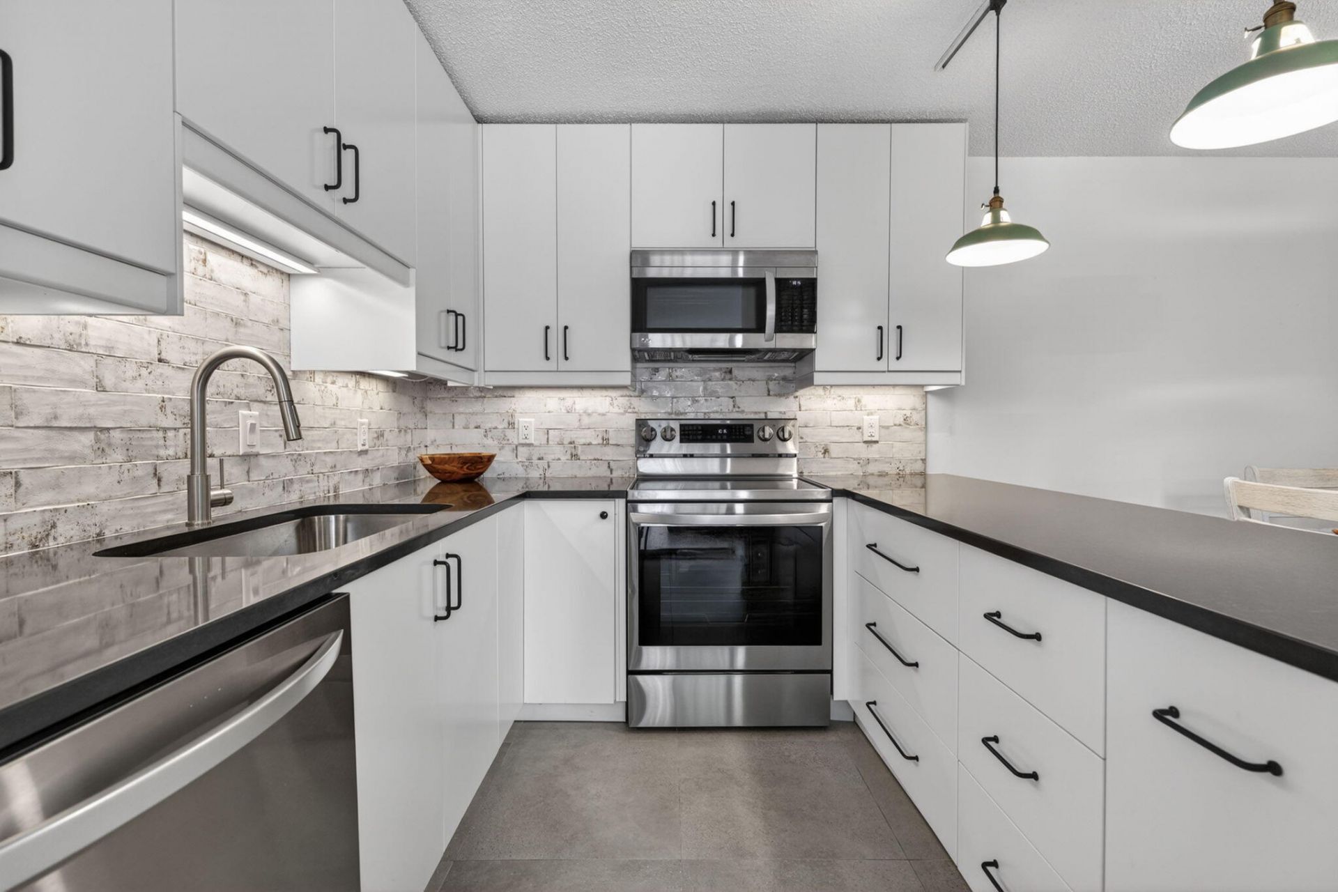 825 Center Street, Unit 32b, Jupiter, FL 33458 Photo