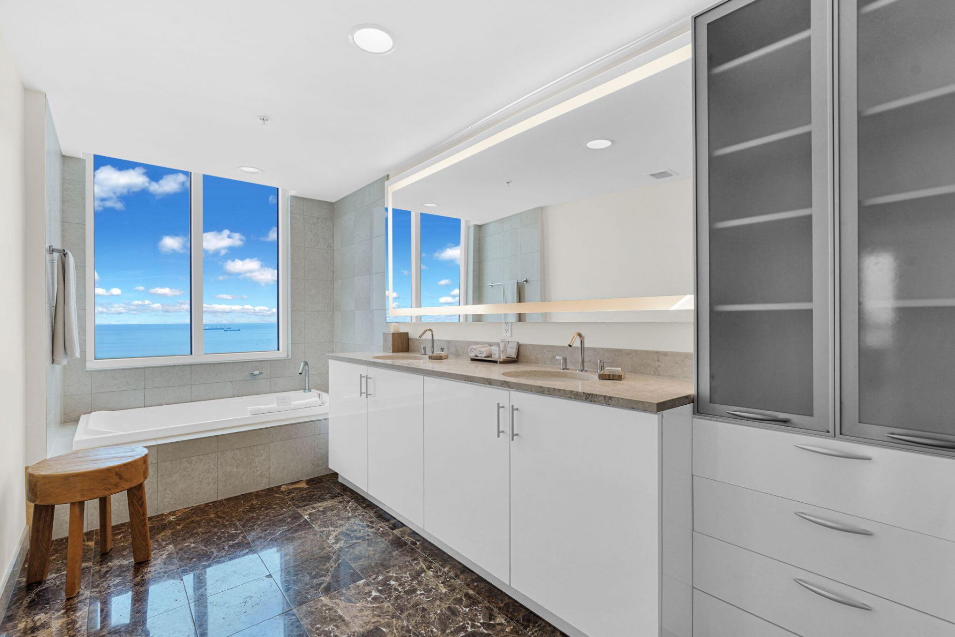 505 N Fort Lauderdale Beach Boulevard, Unit 2018, Fort Lauderdale, FL 33304 Photo