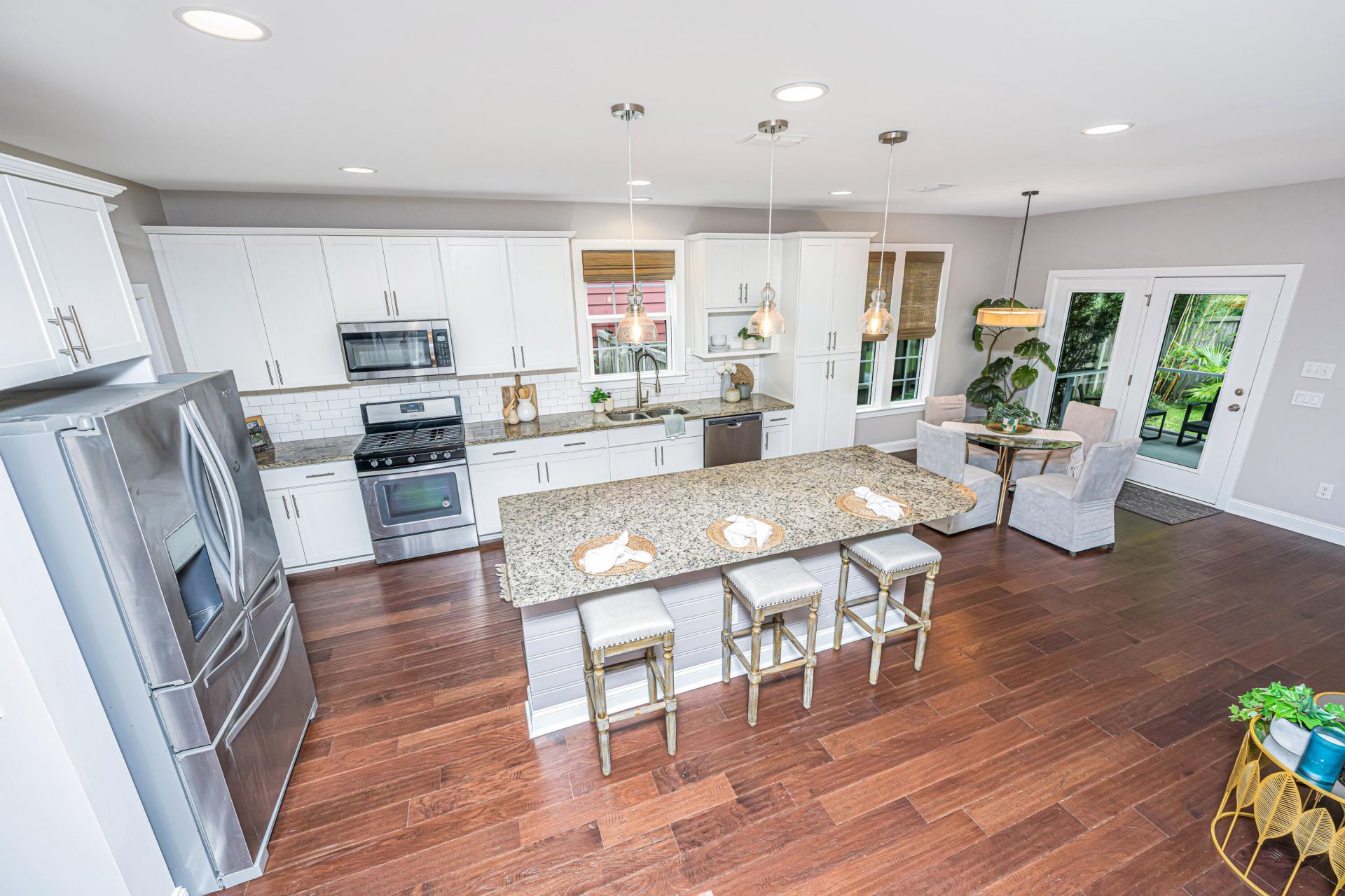 1277 Pearwood Court Photo 5