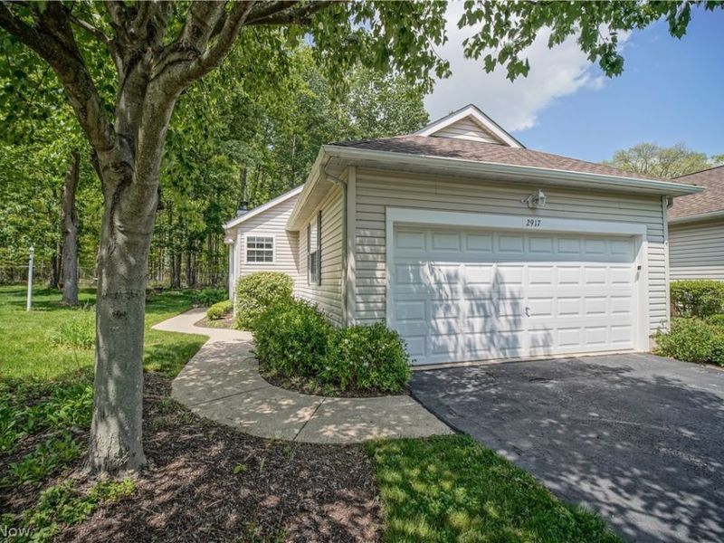 2917 Windsor Court, Unit 106, Stow, OH 44224 Photo 3