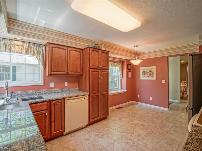 2917 Windsor Court, Unit 106, Stow, OH 44224 Photo 7