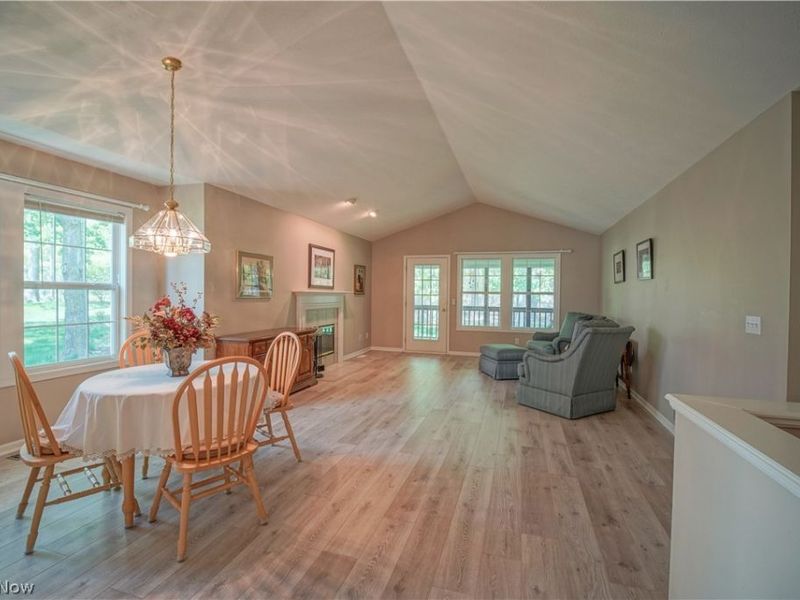 2917 Windsor Court, Unit 106, Stow, OH 44224 Photo 9