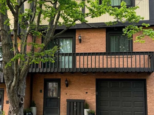 2764 Bingham, Pittsburgh, PA 15241