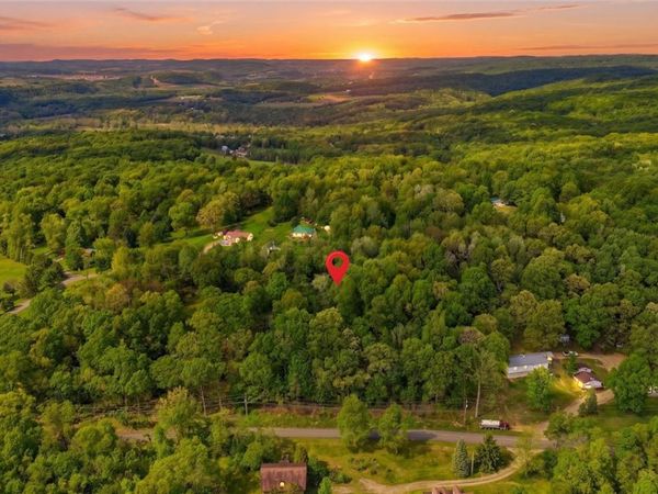 1095 Marshall Heights Rd, Blairsville, PA 15717