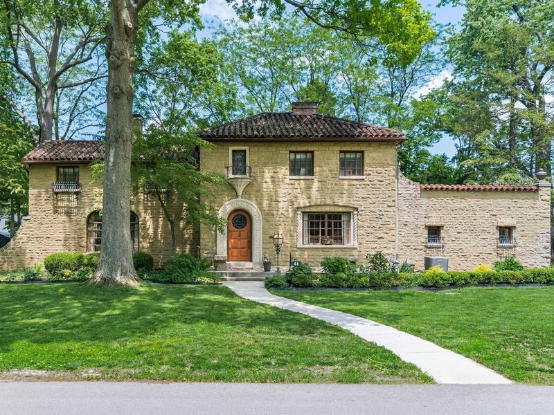 44 W Jeffrey Place, Columbus, OH 43214 Photo 1
