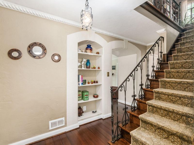 44 W Jeffrey Place, Columbus, OH 43214 Photo 9
