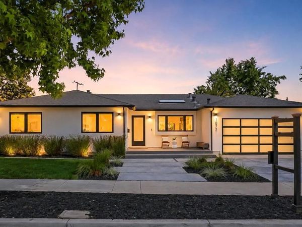 1073 Celilo Drive, Sunnyvale, CA 94087
