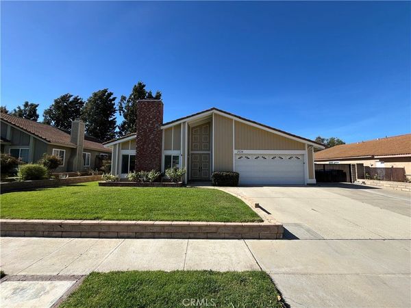 2534 Roxy, Simi Valley, CA 93065