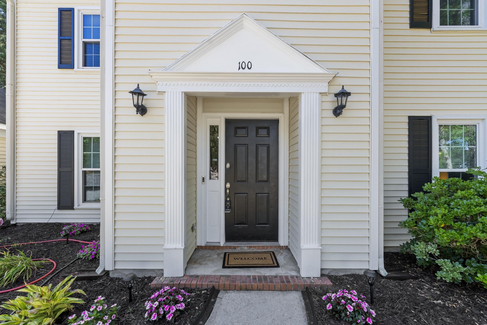100 Raith Road Photo 4