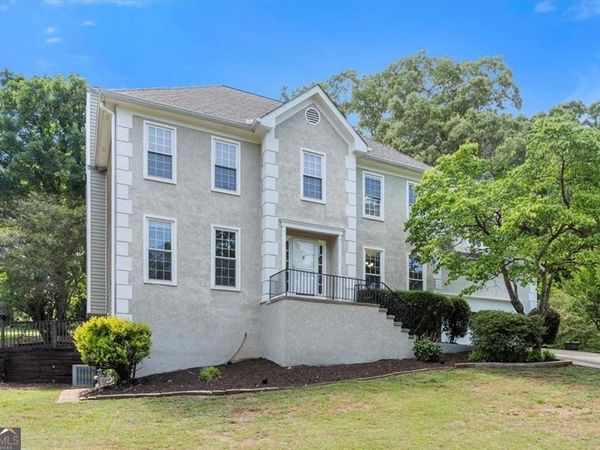 610 Adam Circle, Woodstock, GA 30188