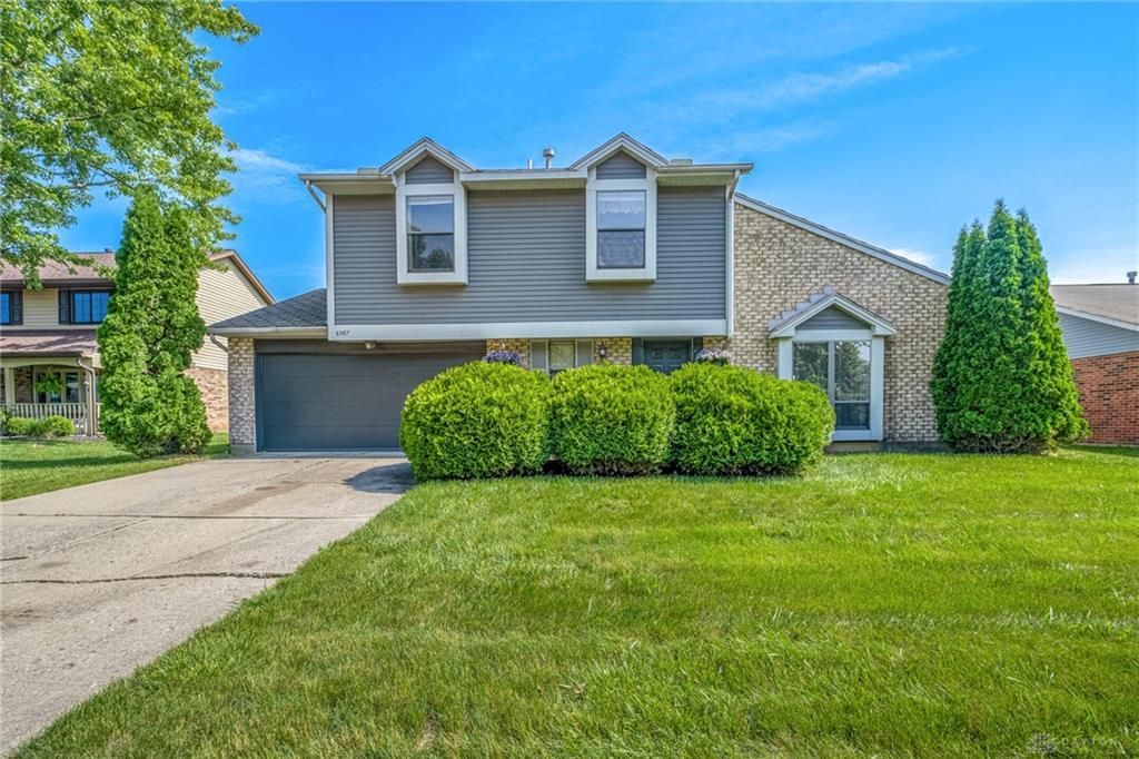 6587 Charlesgate Road, Huber Heights, OH 45424 Main Photo