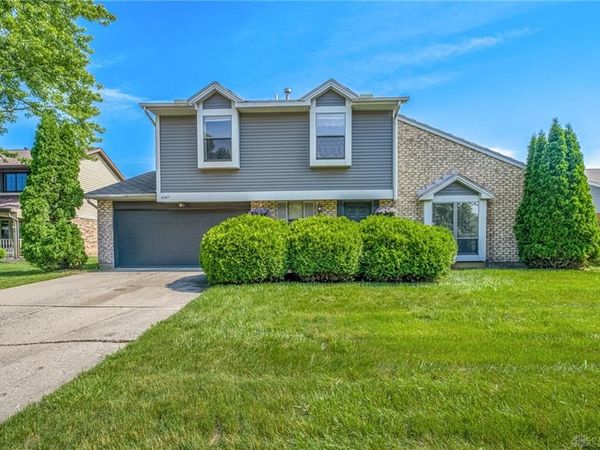 6587 Charlesgate Road, Huber Heights, OH 45424