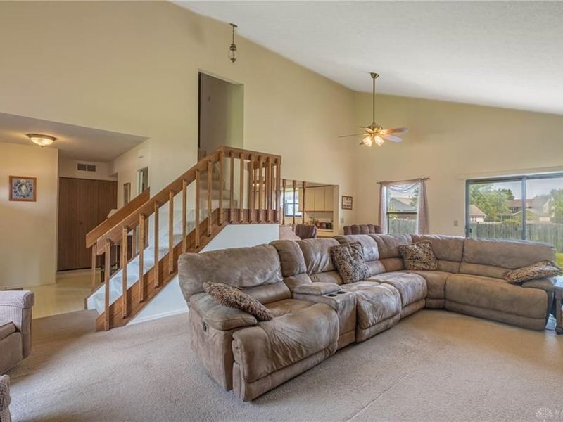 6587 Charlesgate Road, Huber Heights, OH 45424 Photo 5