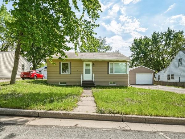 1021 Essex Street, Eau Claire, WI 54703
