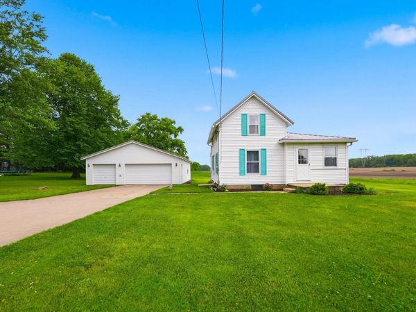 7391 SR 17 Road, Plymouth, IN 46563