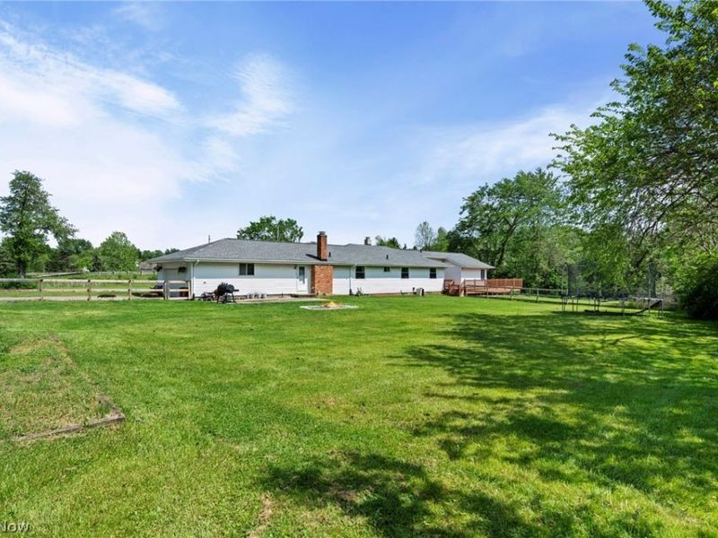 19740 Benbow Road, Strongsville, OH 44136 Photo 8