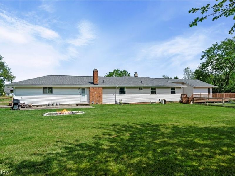 19740 Benbow Road, Strongsville, OH 44136 Photo 9