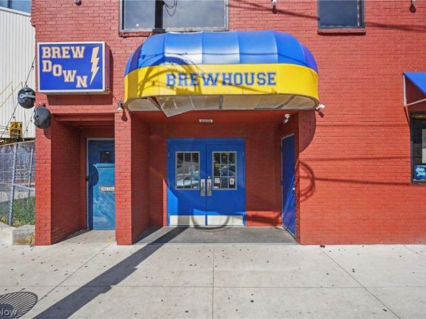 244 N Water Street , Kent, OH 44240