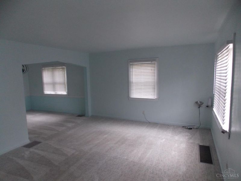 2863 Allview Circle, Cincinnati, OH 45238 Photo 3